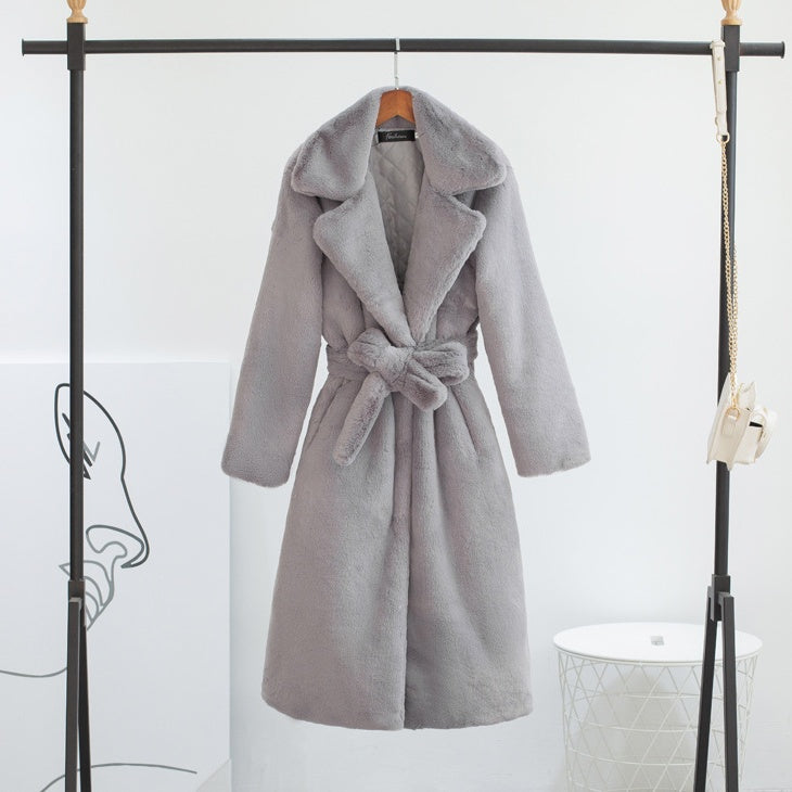 Warmer Premium-Kunstfellmantel