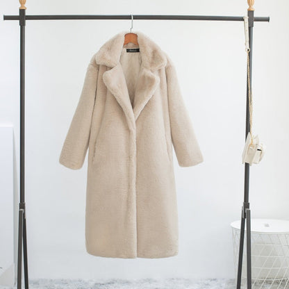 Warmer Premium-Kunstfellmantel